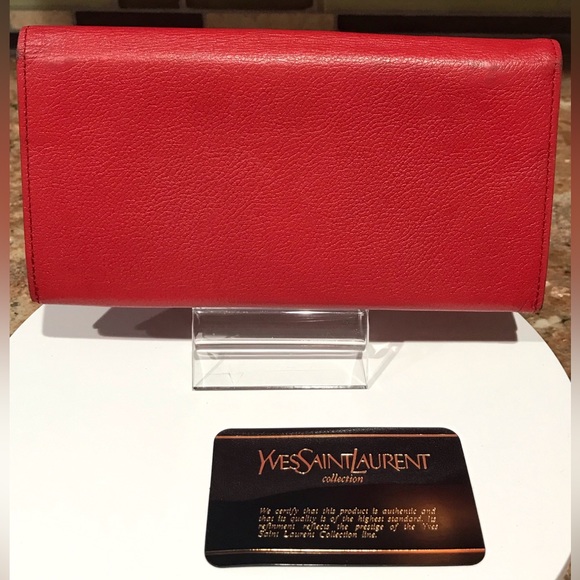 YSL Saint Laurent Kiss Lock Leather Wallet β€οΈπ₯π - Picture 17 of 17